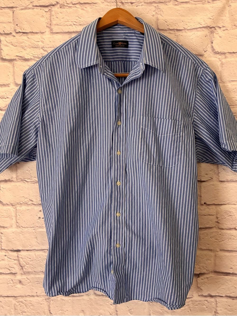 Club Room Blue and White Vertical Stripe Button-Up Shirt - XXL